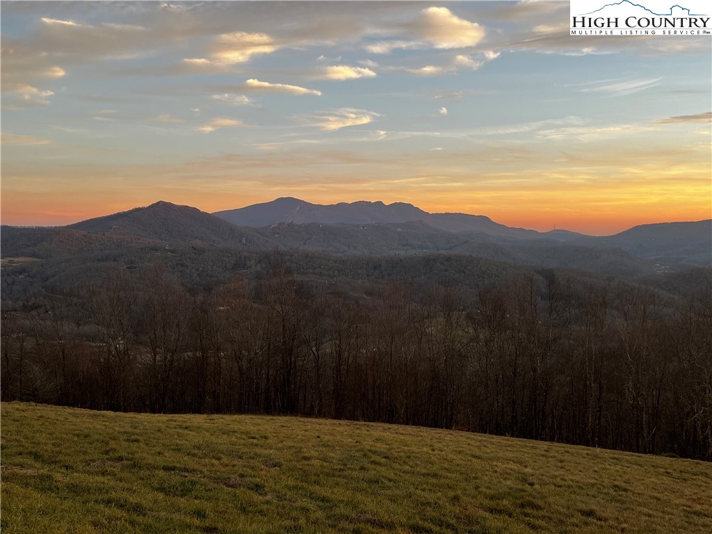 Site D Chappell Farm Road Banner Elk, NC 28604 - Photo 14 of 50 a view of balcony with furniture and mountain view