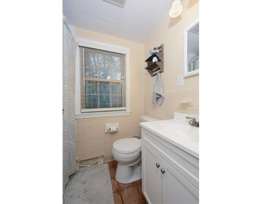 28 Southgate Road Franklin, MA 02038 - Photo 14 of 21 Gallery Image 14