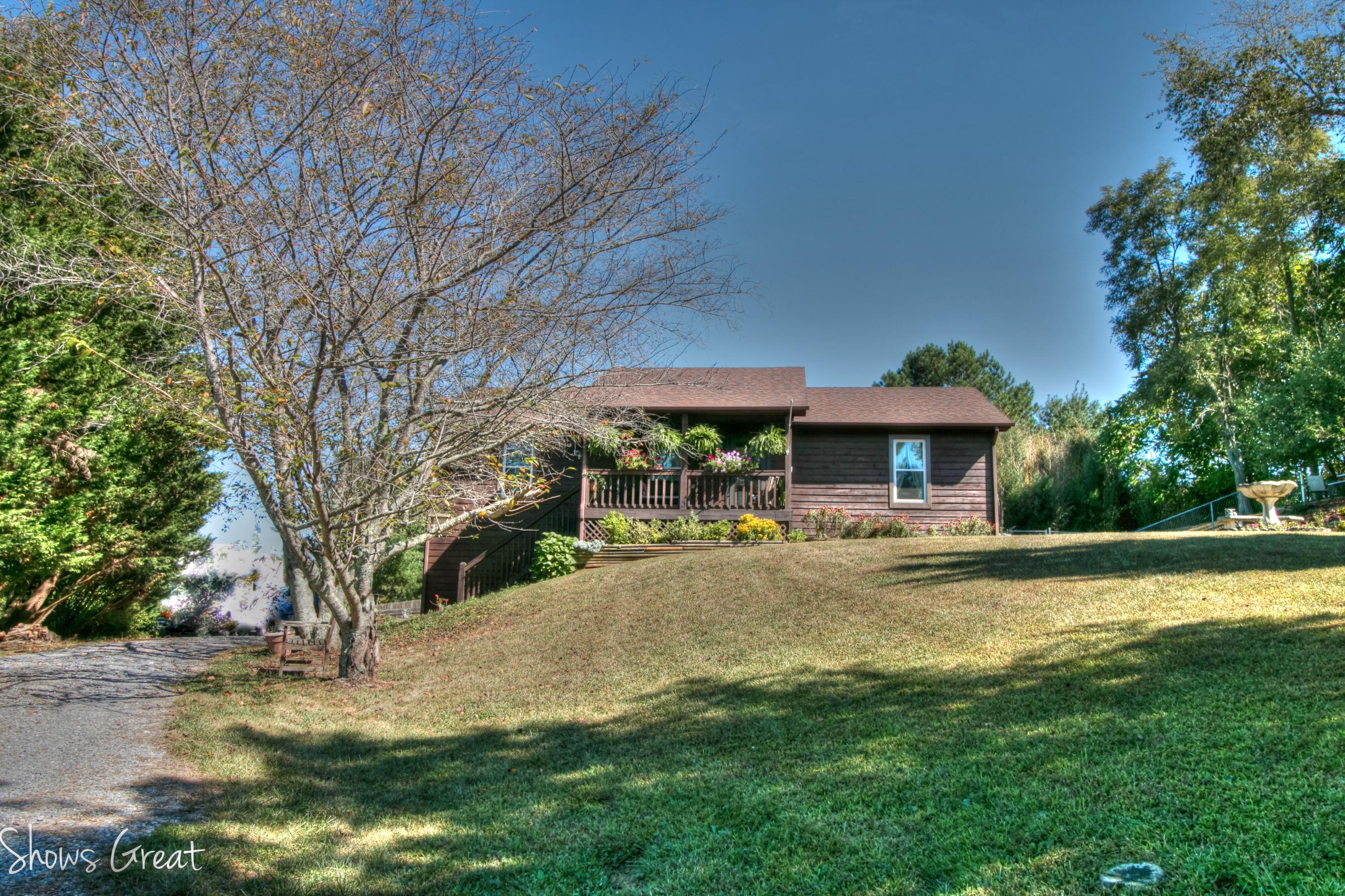 7218 Roanoke Road Fincastle, VA 24090 - Photo 50 of 51 IMG_9815_tonemapped