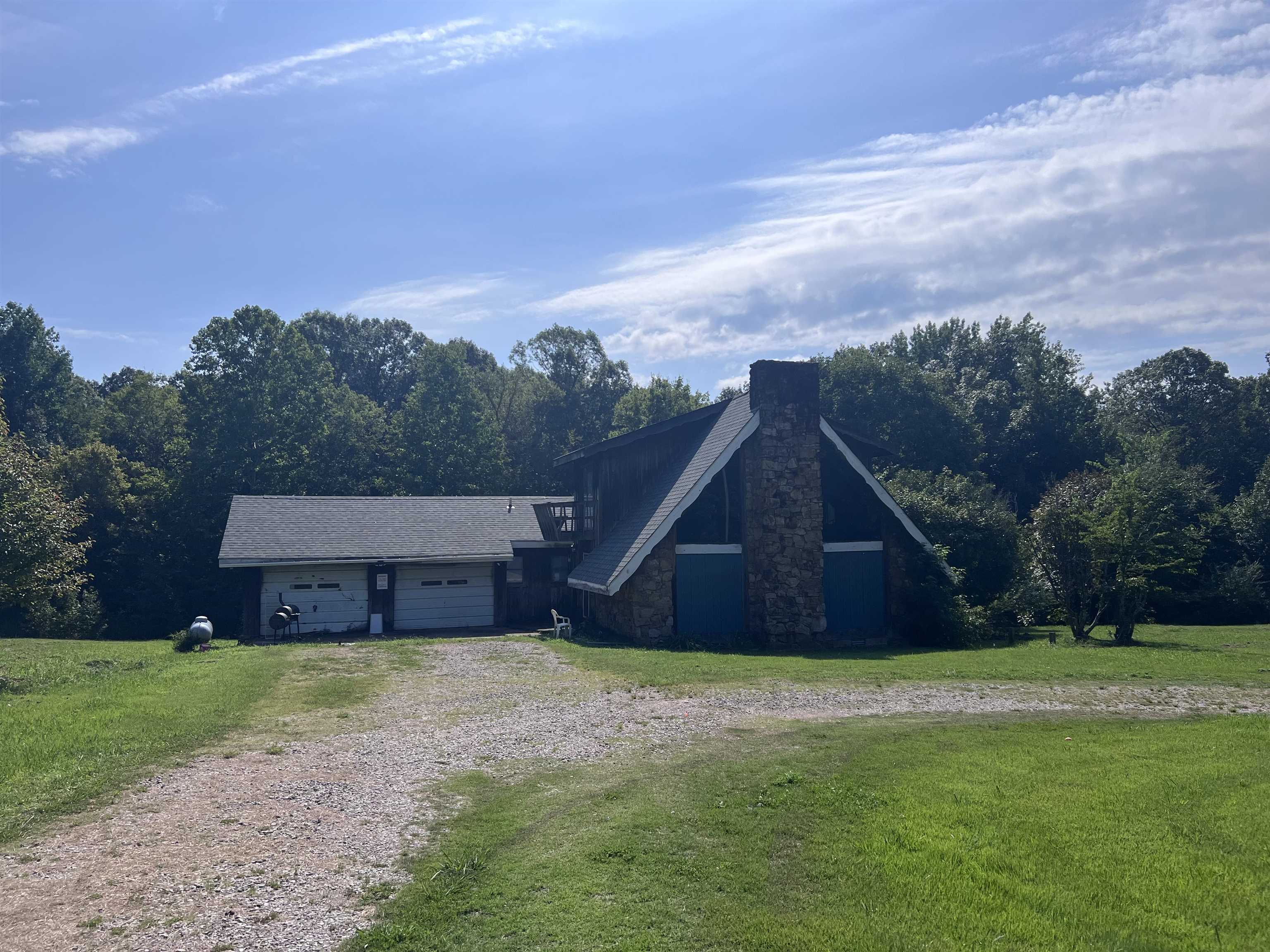 319 Pleasant Ridge Loop Adamsville, TN 38310 - Photo 2 of 19