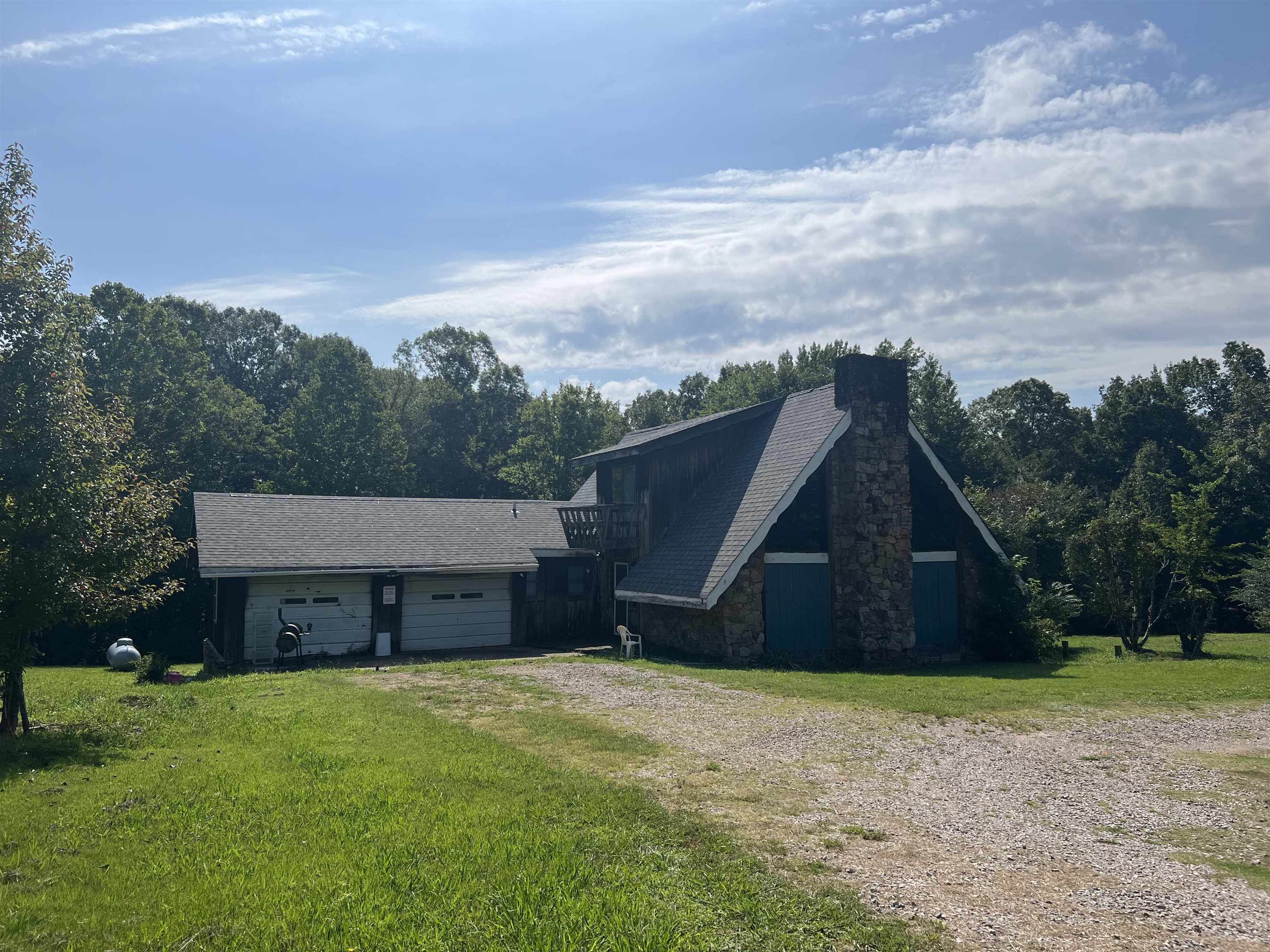 319 Pleasant Ridge Loop Adamsville, TN 38310 - Photo 3 of 19