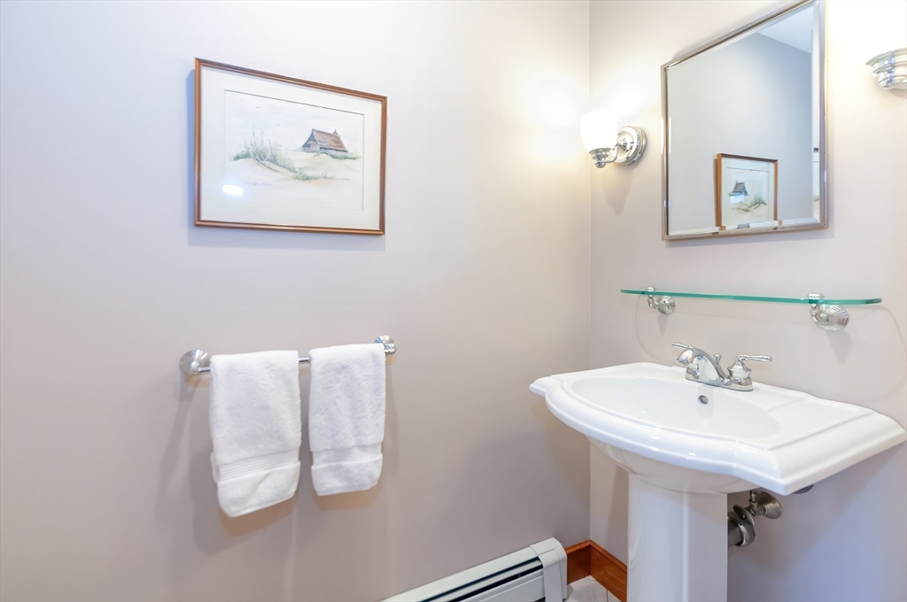 20 Shawmut Road Mattapoisett, MA 02739 - Photo 20 of 37 Gallery Image 20