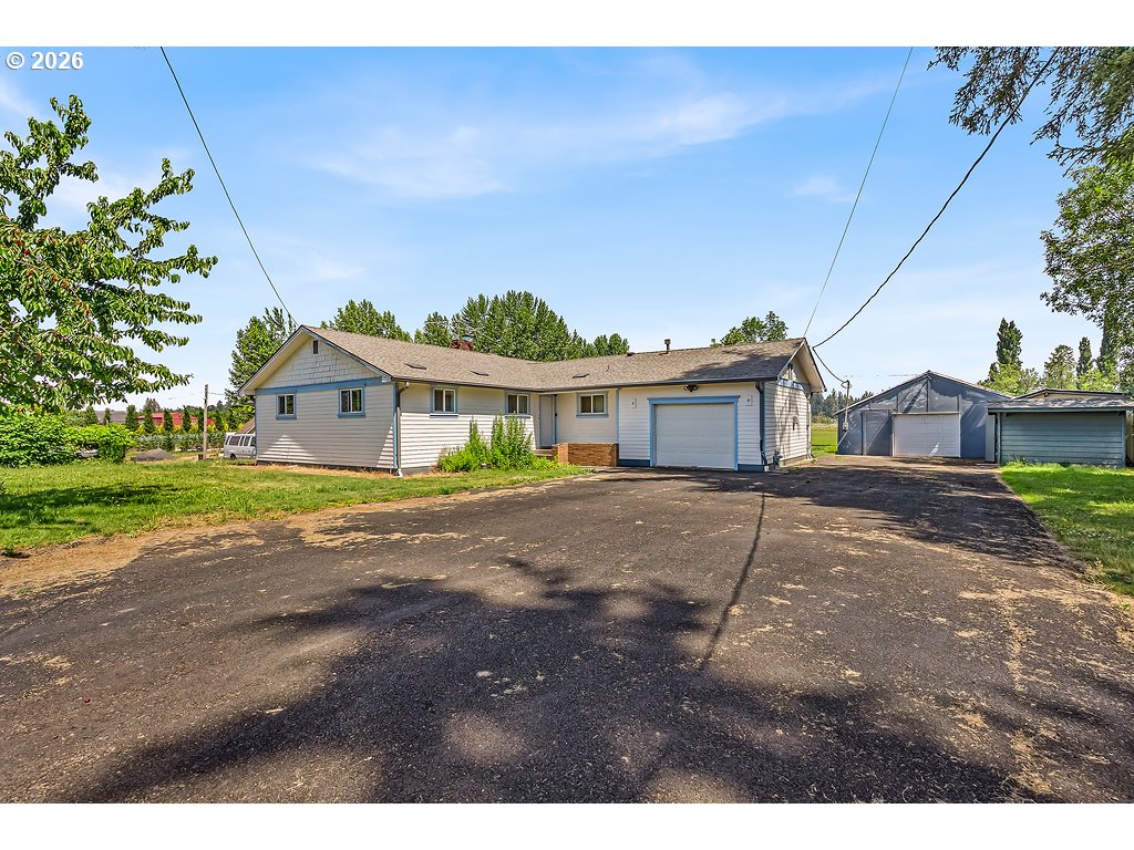 6637 Rochester Street Northeast Salem, OR 97305 - Photo 12 of 47