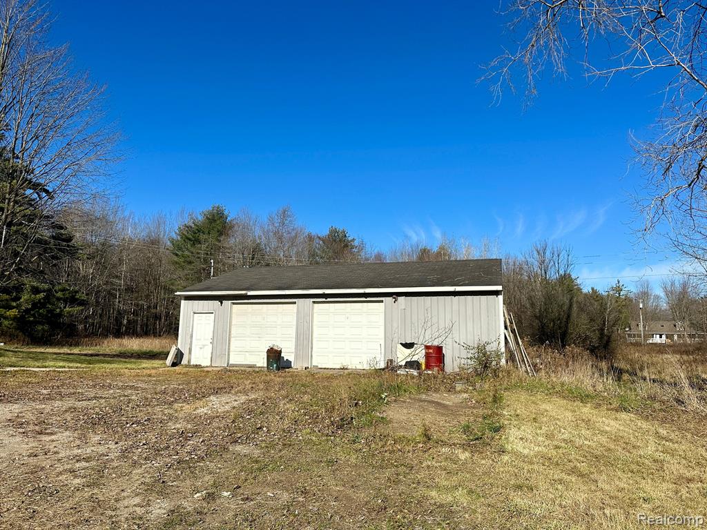 7700 Ravenswood Road Goodells, MI 48027 - Photo 20 of 33