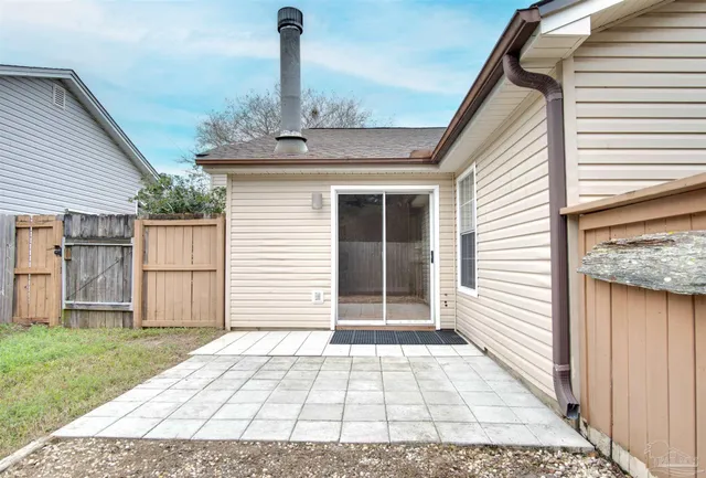 $1,600 | 6337 Langley Place Road, Pensacola, FL 32504