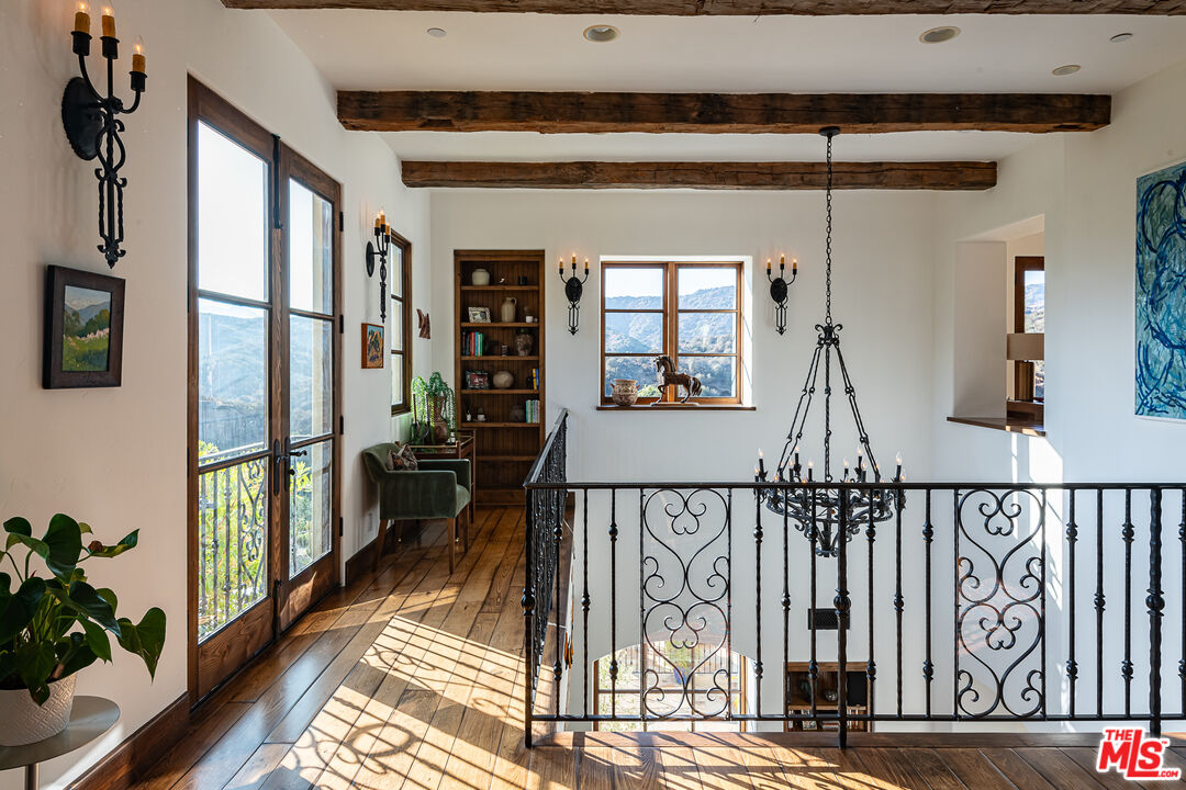 1101 Cold Canyon Road Calabasas, CA 91302 - Photo 23 of 60