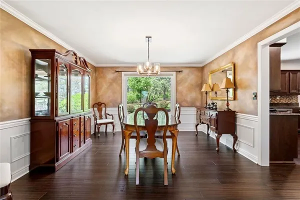 $699,900 | 111 Hickory Heights Drive, Bridgeville, PA 15017