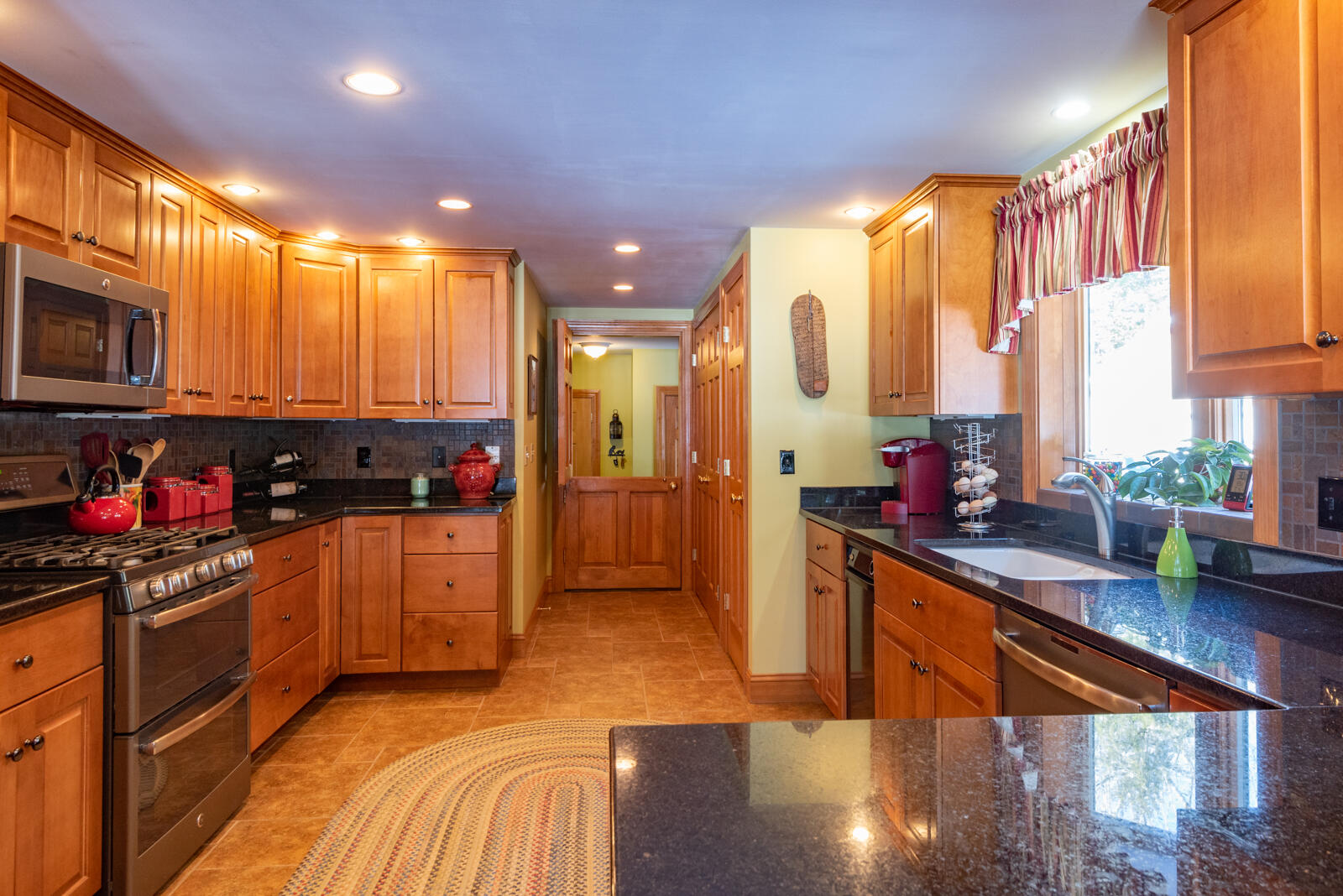 189 Mountain Drive Rome, ME 04963 - Photo 15 of 109 lakehome_mountaindrive049