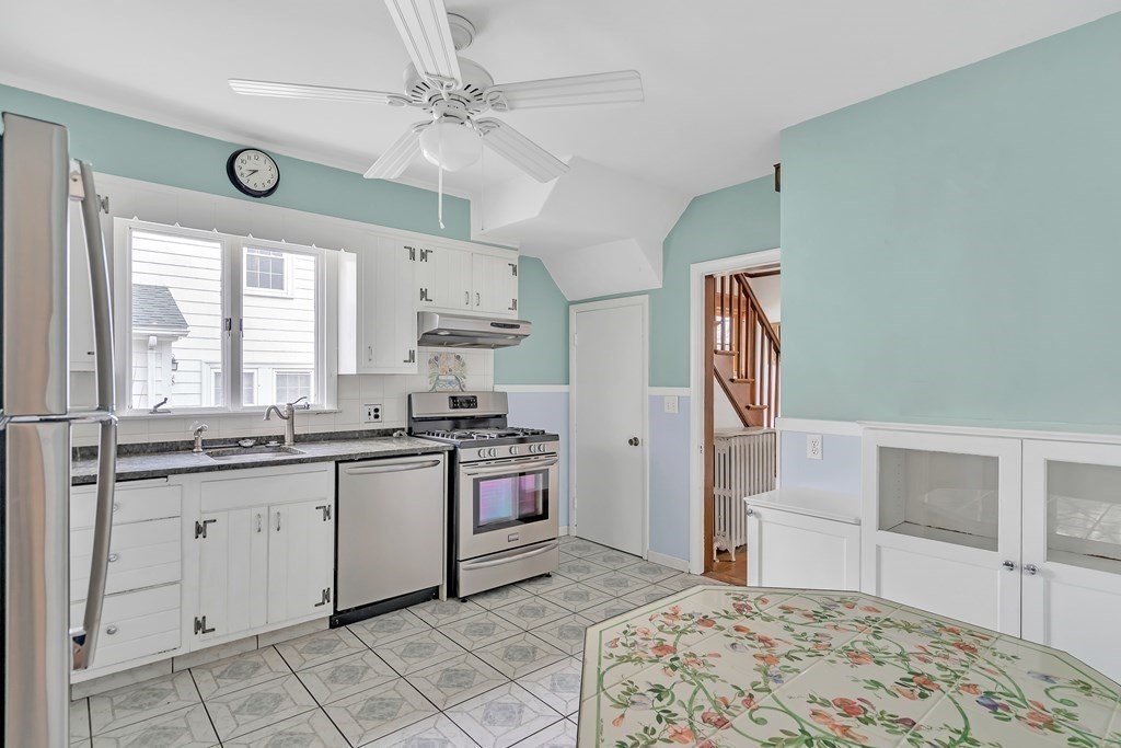18 Edgehill Road Arlington, MA 02474 - Photo 12 of 25