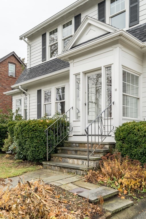 18 Edgehill Road Arlington, MA 02474 - Photo 2 of 25