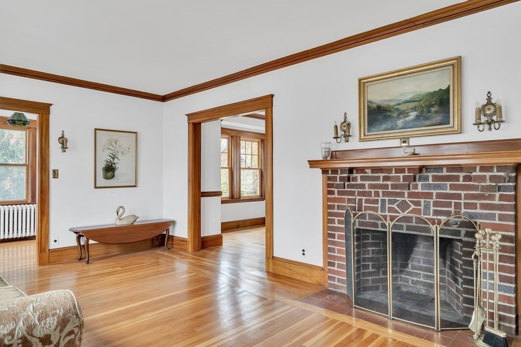 18 Edgehill Road Arlington, MA 02474 - Photo 3 of 25