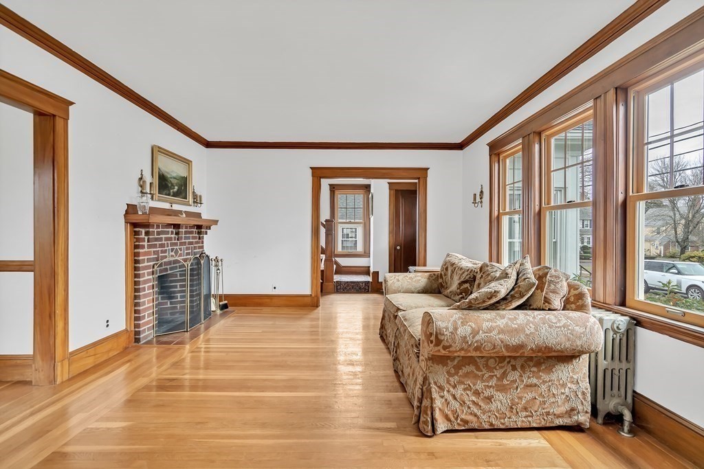18 Edgehill Road Arlington, MA 02474 - Photo 4 of 25