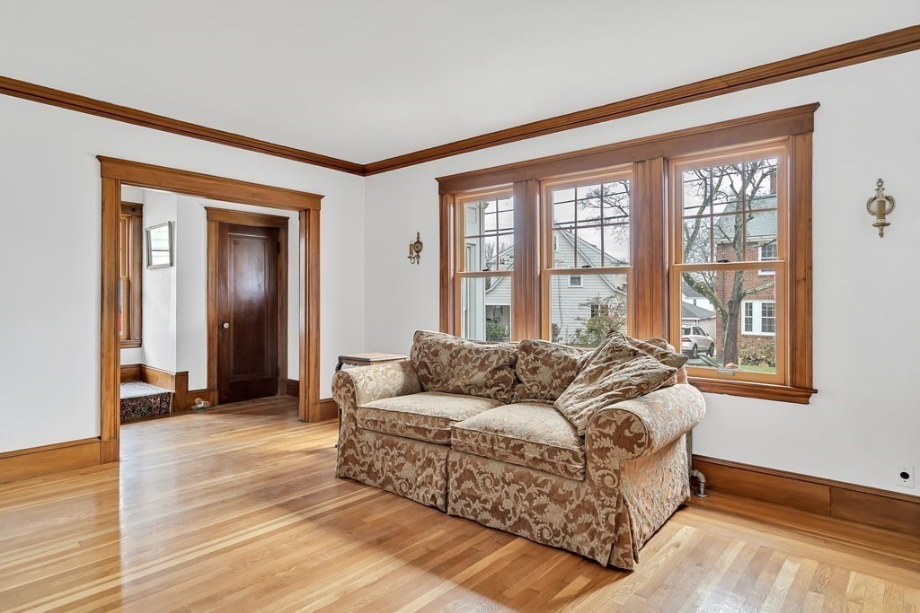 18 Edgehill Road Arlington, MA 02474 - Photo 5 of 25