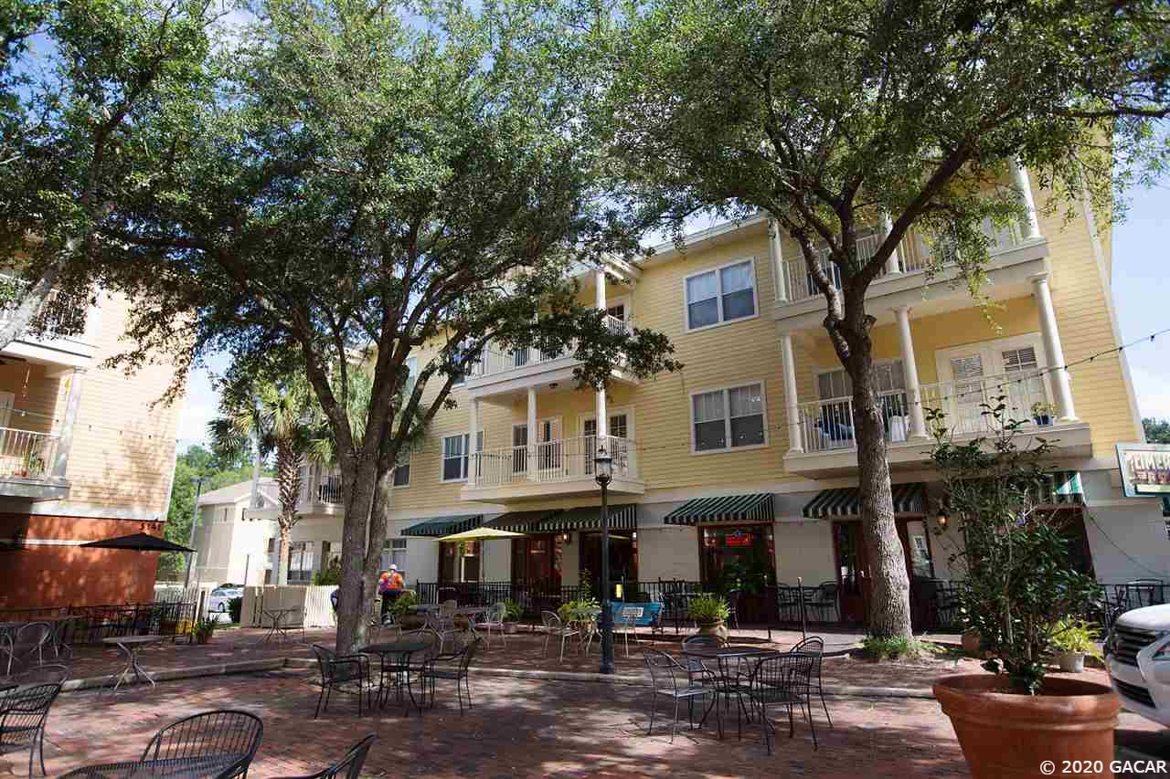 9158 Southwest 51st Road, Unit J302 Gainesville, FL 32608 - Photo 1 of 30