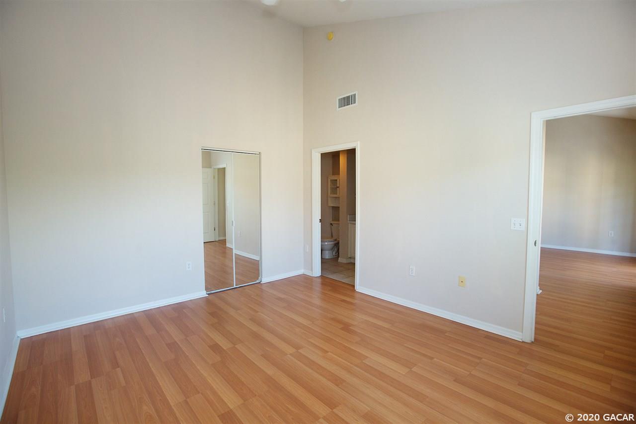 9158 Southwest 51st Road, Unit J302 Gainesville, FL 32608 - Photo 14 of 30