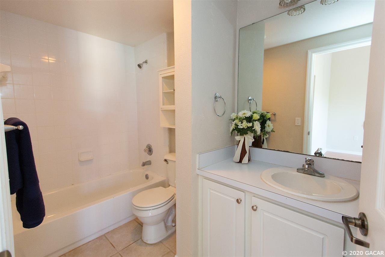 9158 Southwest 51st Road, Unit J302 Gainesville, FL 32608 - Photo 16 of 30