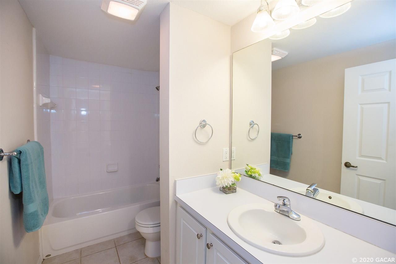 9158 Southwest 51st Road, Unit J302 Gainesville, FL 32608 - Photo 20 of 30