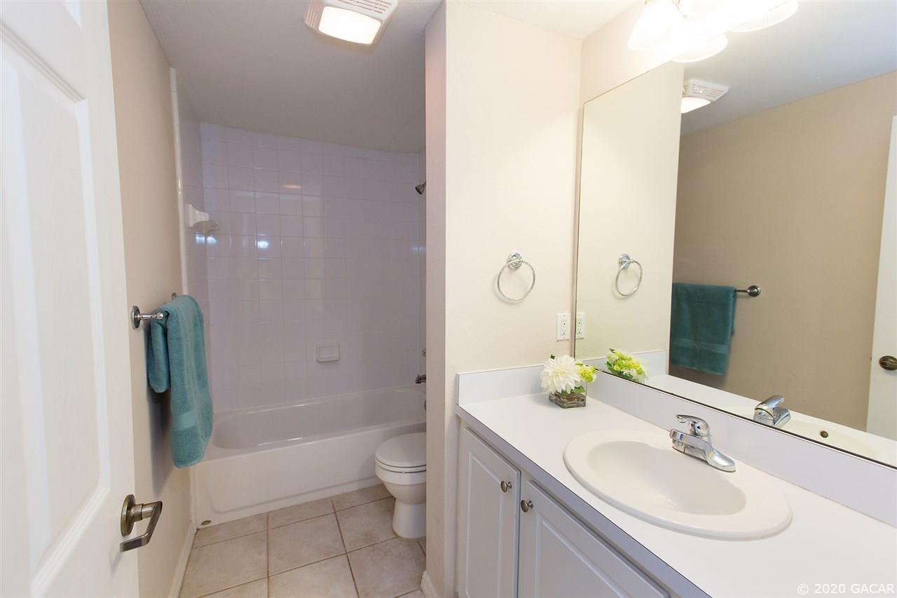 9158 Southwest 51st Road, Unit J302 Gainesville, FL 32608 - Photo 21 of 30