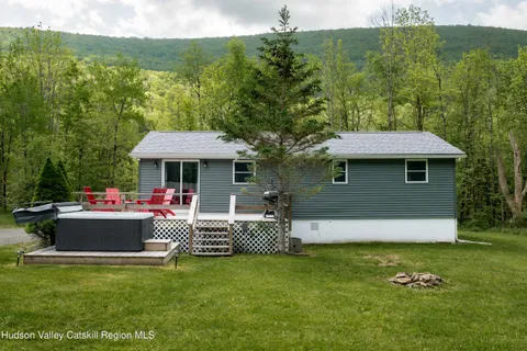 $415,000 | 2331 Highway 214, Lanesville, NY 12450