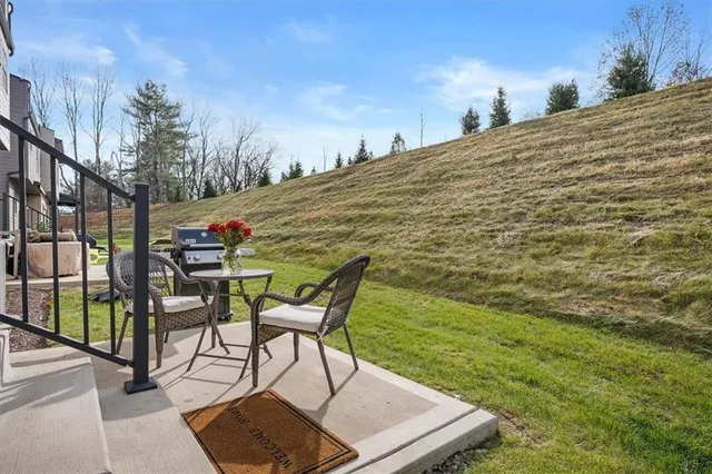 $3,200 | 202 Kousa Lane, Venetia, PA 15367