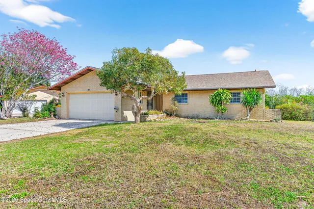 $475,000 | 1081 Sunswept Road Northeast, Palm Bay, FL 32905