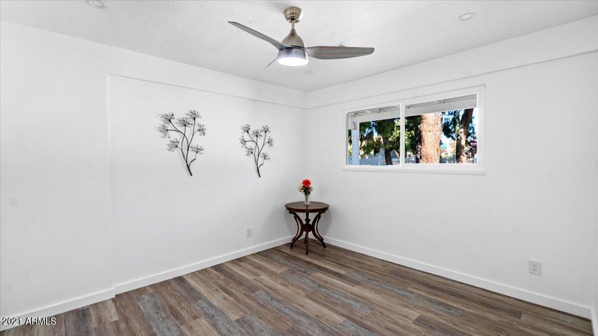1801 East Bethany Home Road Phoenix, AZ 85016 - Photo 21 of 38 19-Bonus Room