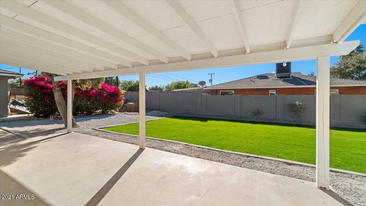 1801 East Bethany Home Road Phoenix, AZ 85016 - Photo 24 of 38 22-Back Patio & Yard