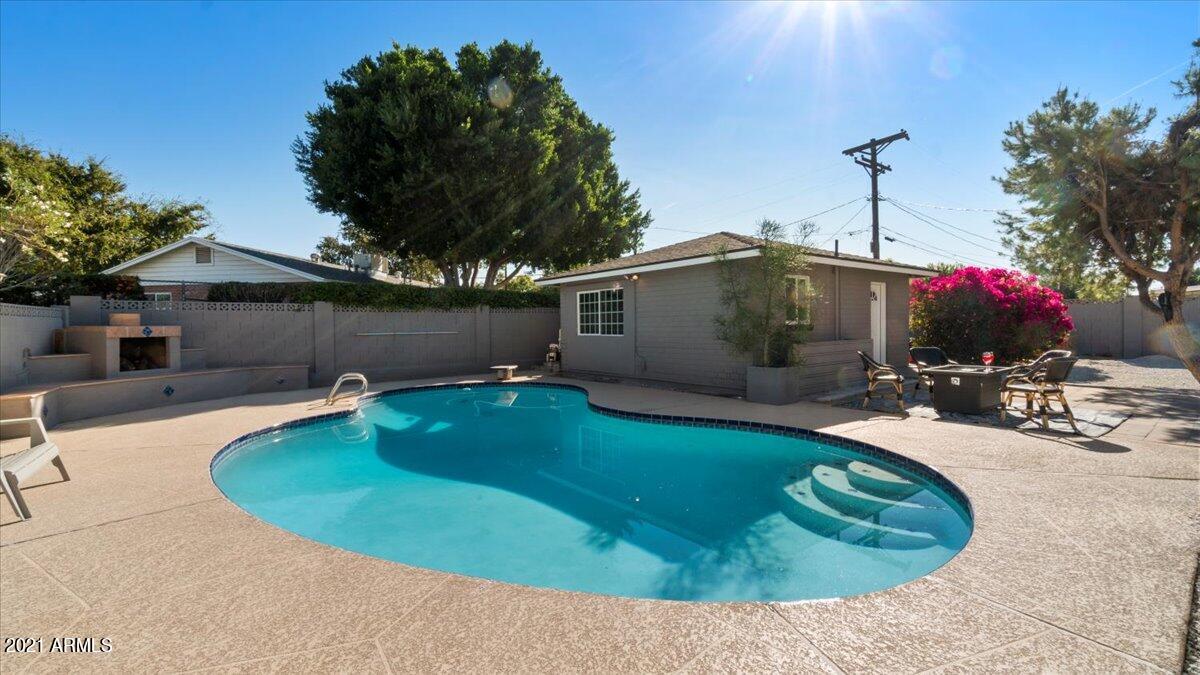 1801 East Bethany Home Road Phoenix, AZ 85016 - Photo 29 of 38 27-Pool Area