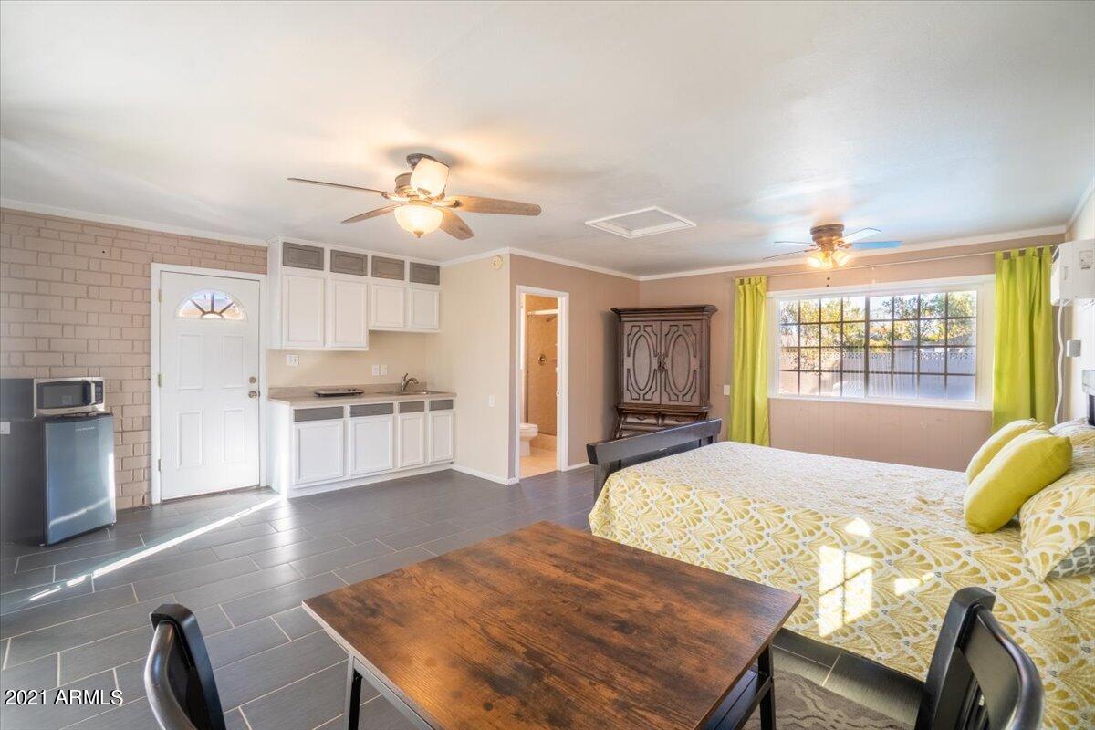 1801 East Bethany Home Road Phoenix, AZ 85016 - Photo 31 of 38 29-Guest House
