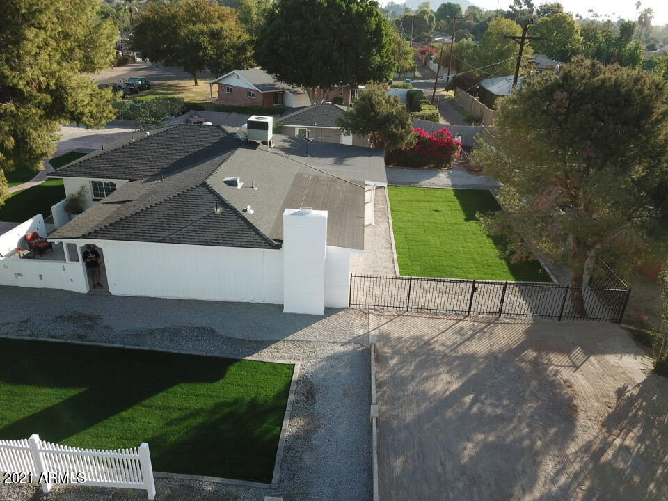 1801 East Bethany Home Road Phoenix, AZ 85016 - Photo 35 of 38 IMG_4371