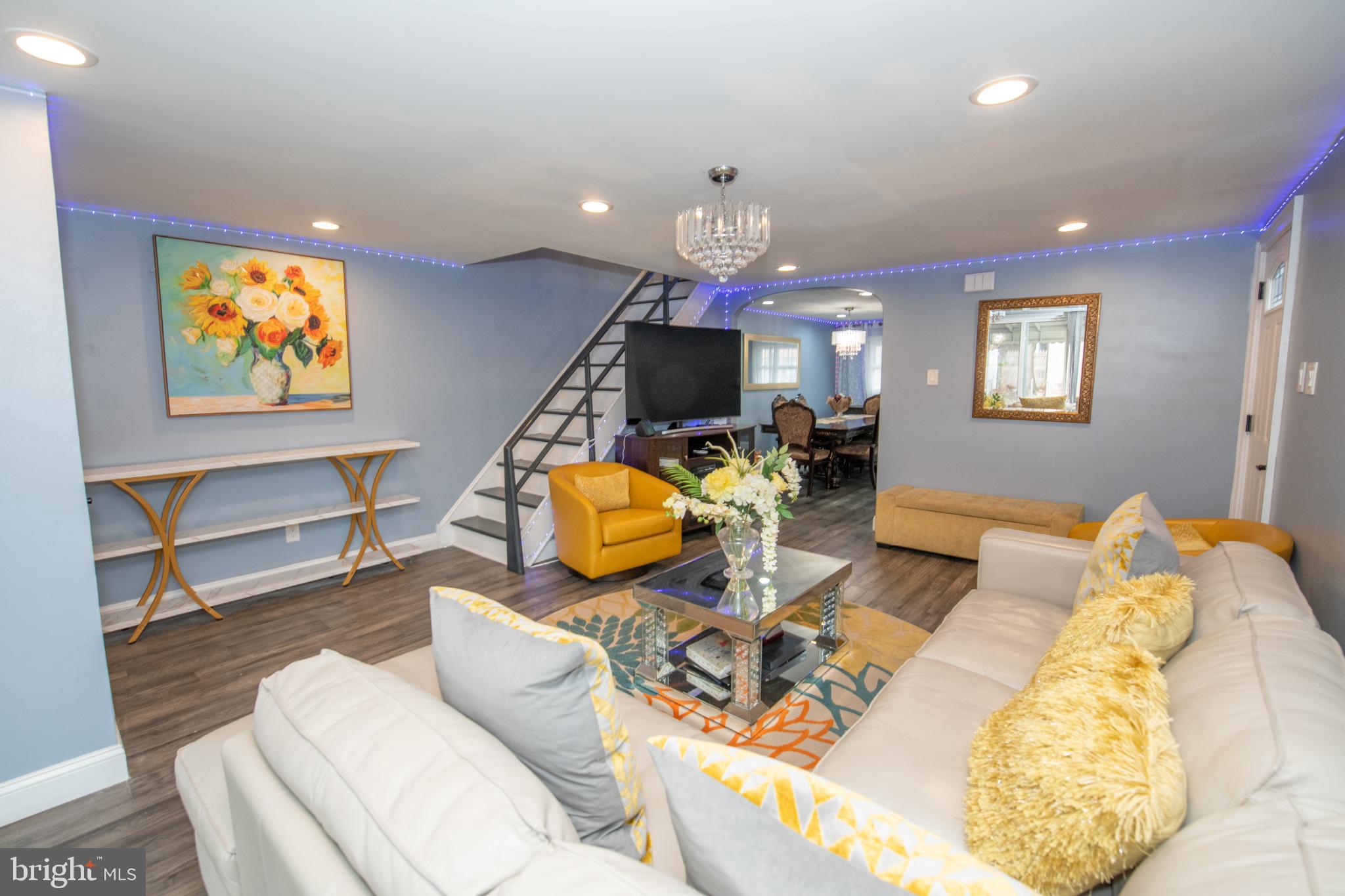 2849 Welsh Road Philadelphia, PA 19152 - Photo 35 of 36 Open floor plan with modern flair & LVP flooring
