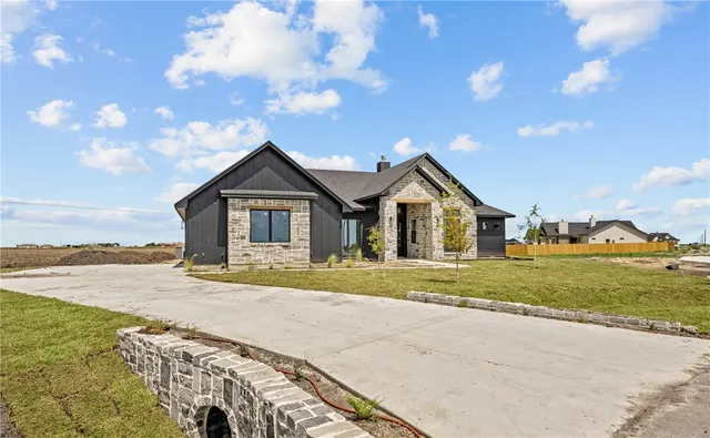 $775,000 | 1526 Mariposa Ranch Drive, Corpus Christi, TX 78415