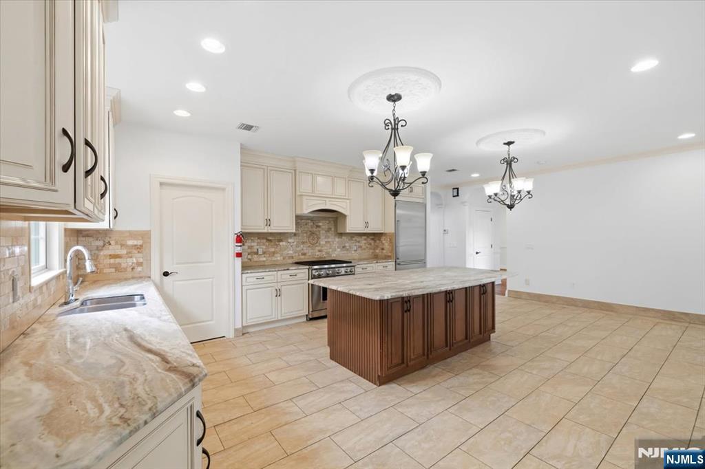 69 Storig Avenue Closter, NJ 07624 - Photo 13 of 36