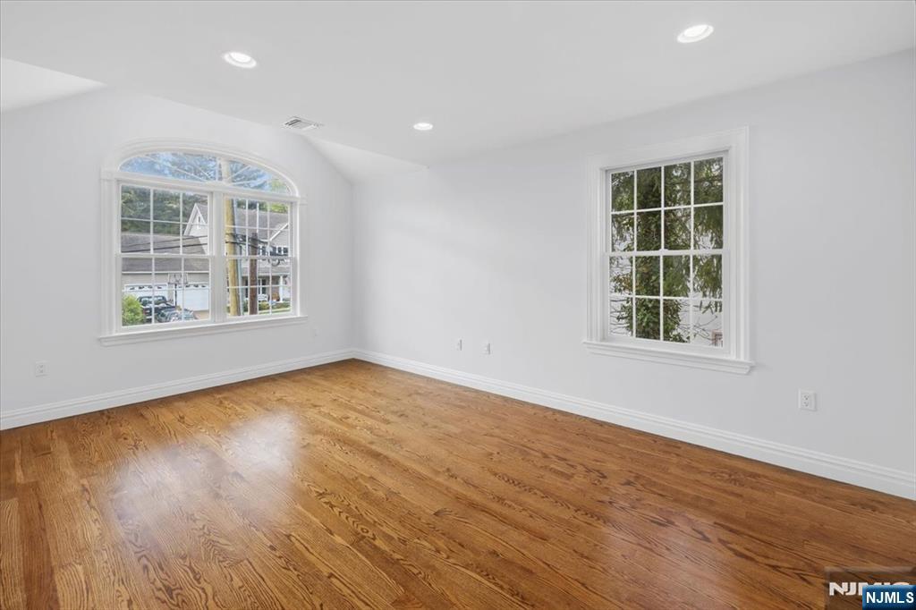 69 Storig Avenue Closter, NJ 07624 - Photo 15 of 36