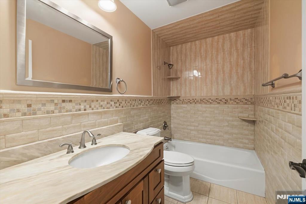 69 Storig Avenue Closter, NJ 07624 - Photo 28 of 36