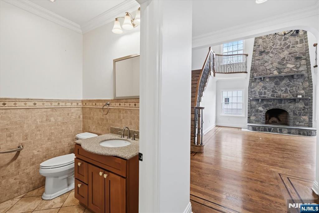 69 Storig Avenue Closter, NJ 07624 - Photo 7 of 36