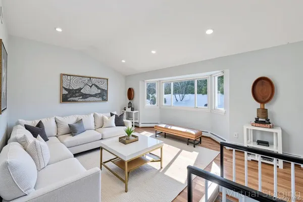 $874,999 | 18 Lloyd Lane, Nesconset, NY 11767