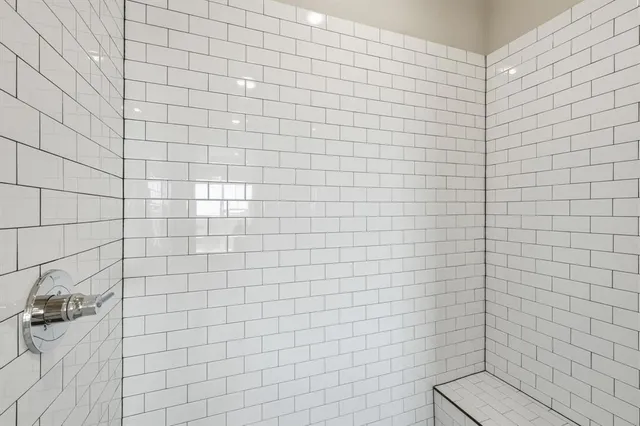 $555,000 | 3412 Scenic Point Road, Unit 101, Graford, TX 76449