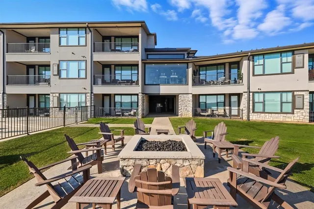 $555,000 | 3412 Scenic Point Road, Unit 101, Graford, TX 76449