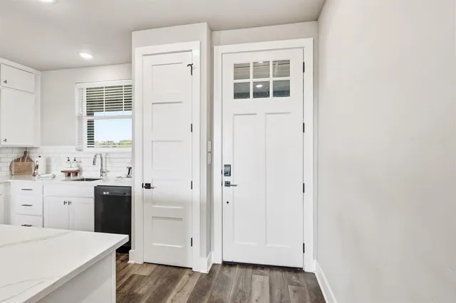 $555,000 | 3412 Scenic Point Road, Unit 101, Graford, TX 76449