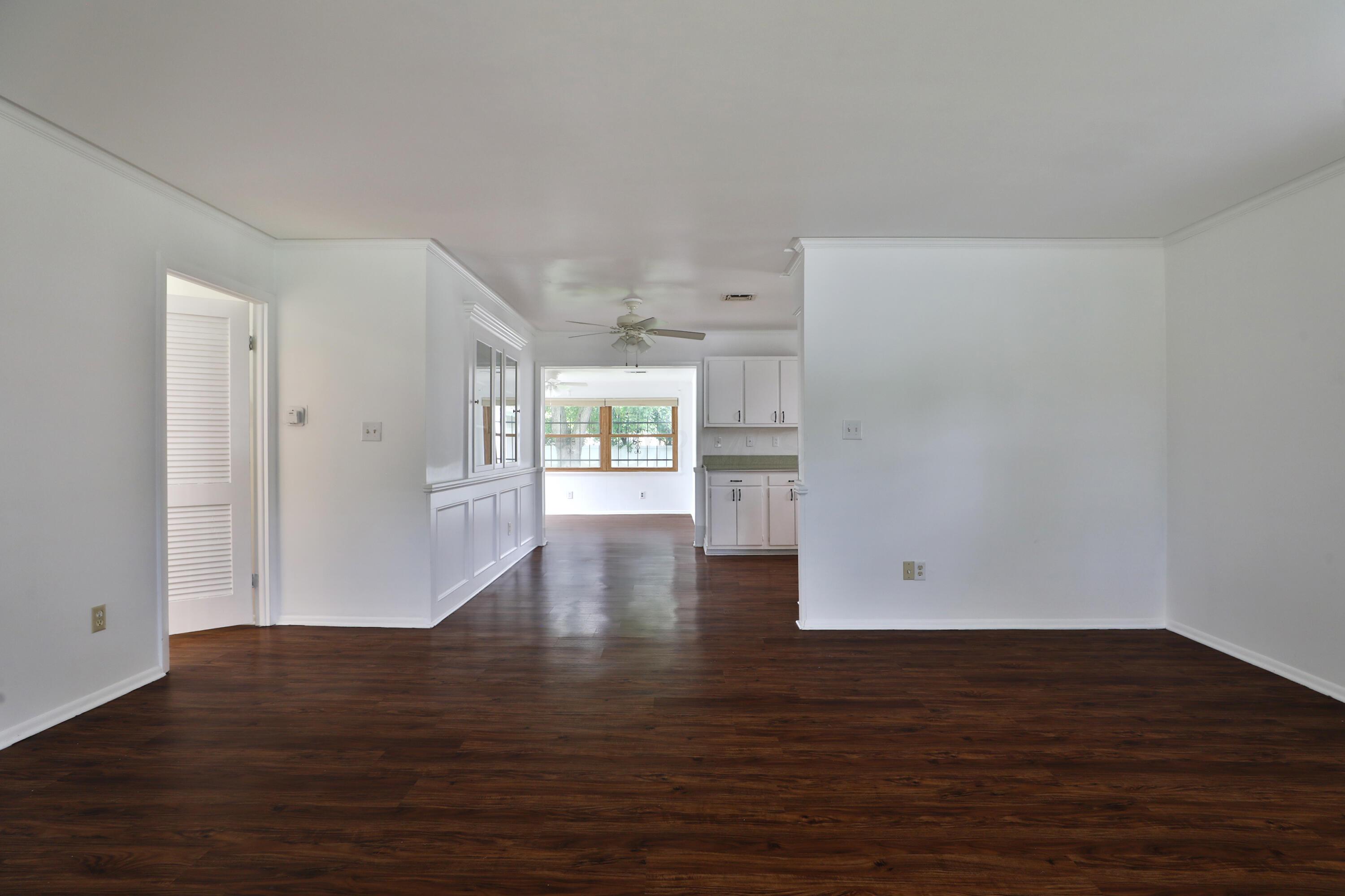 1108 Striebel Road Columbus, OH 43227 - Photo 9 of 40 1108-Striebel-09