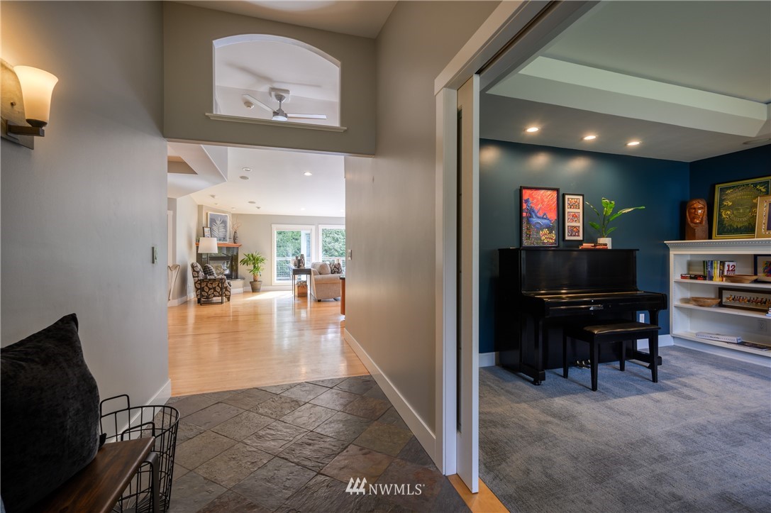 5126 Stromer Road Bellingham, WA 98226 - Photo 5 of 40