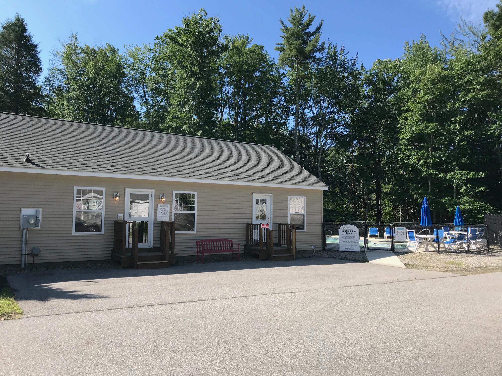 412 Post Road, Unit 253 Wells, ME 04090 - Photo 25 of 32 25. Owners clubhouse