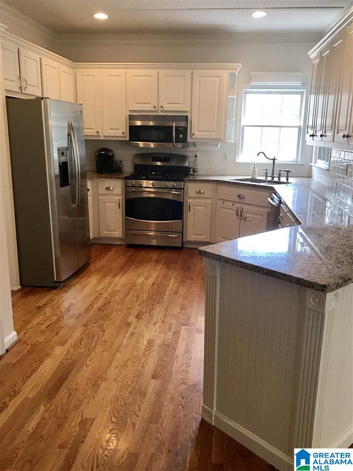 2416 Meadow Ridge Road Birmingham, AL 35242 - Photo 10 of 48