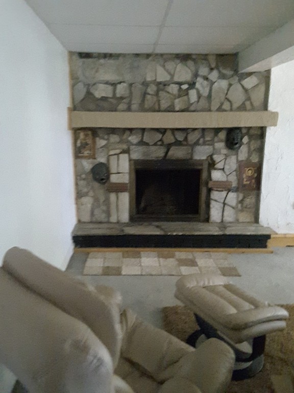 20 Chequeset Road Worcester, MA 01605 - Photo 8 of 10 Gallery Image 8