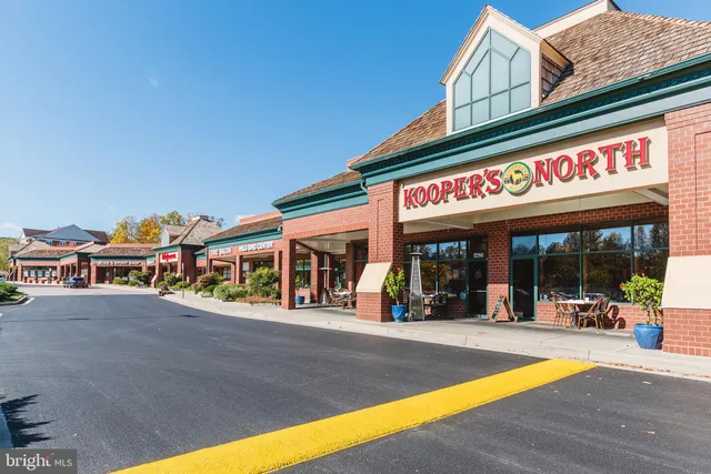 $480,000 | 12101 Tullamore Court, Unit 202, Lutherville-Timonium, MD 21093