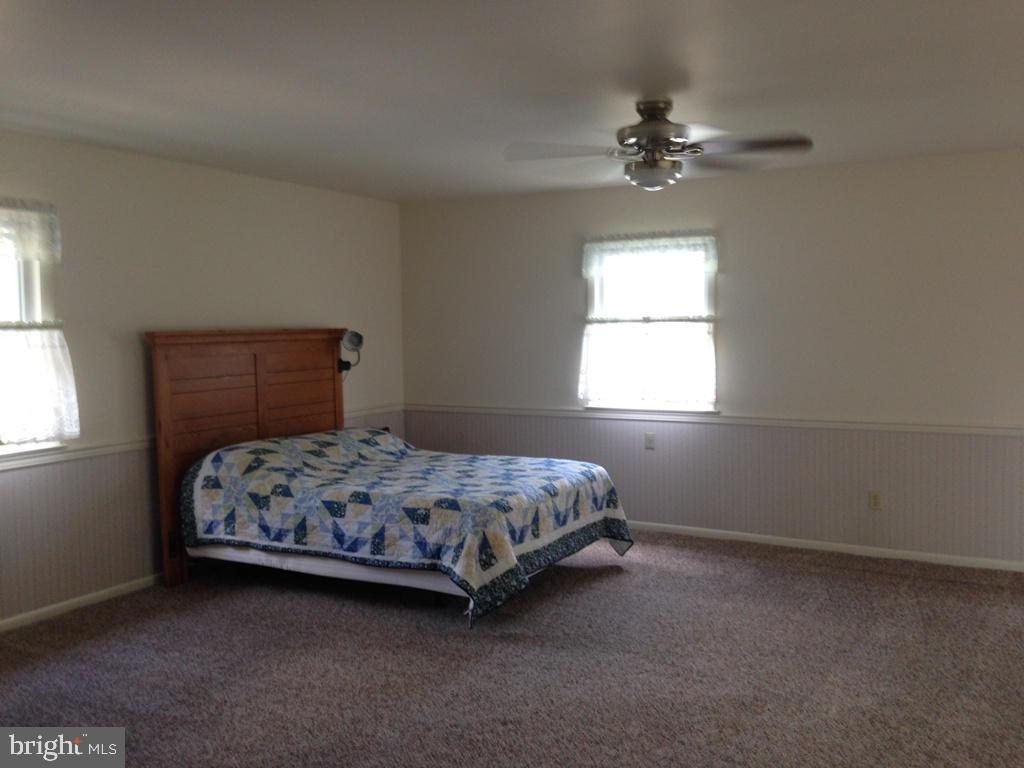 14 Landis Road Ephrata, PA 17522 - Photo 7 of 20 Gallery Image 7