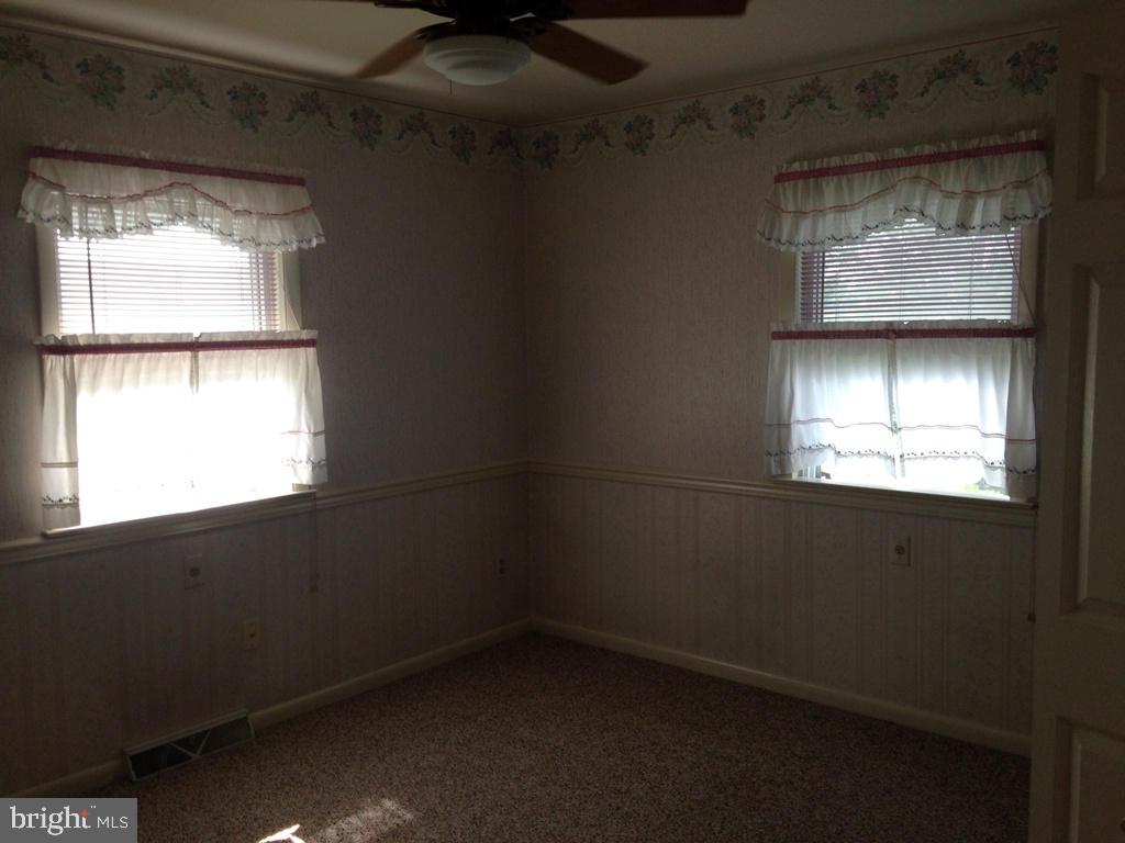 14 Landis Road Ephrata, PA 17522 - Photo 10 of 20 Gallery Image 10