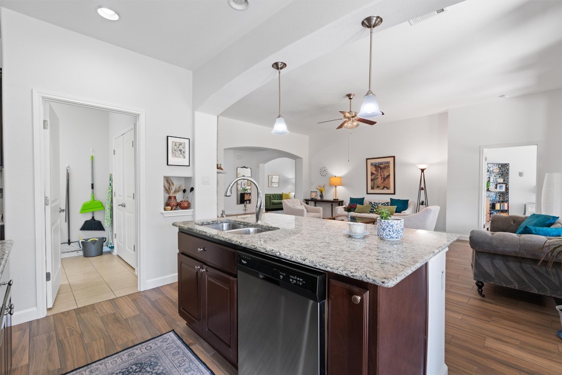 1104 Daylily Loop Georgetown, TX 78626 - Photo 13 of 40