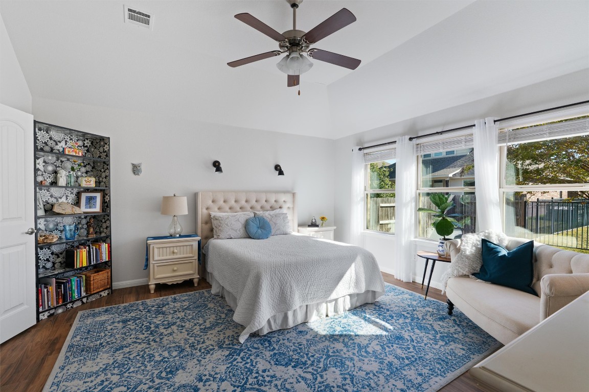 1104 Daylily Loop Georgetown, TX 78626 - Photo 17 of 40